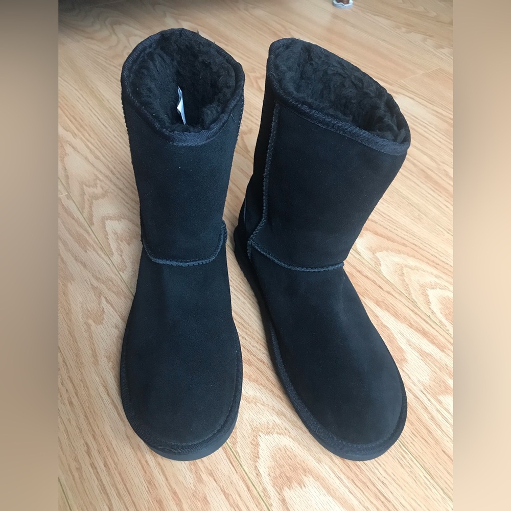 New Koolaburra By Ugg Boots Sz 9